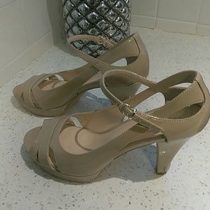 Women's Shoes